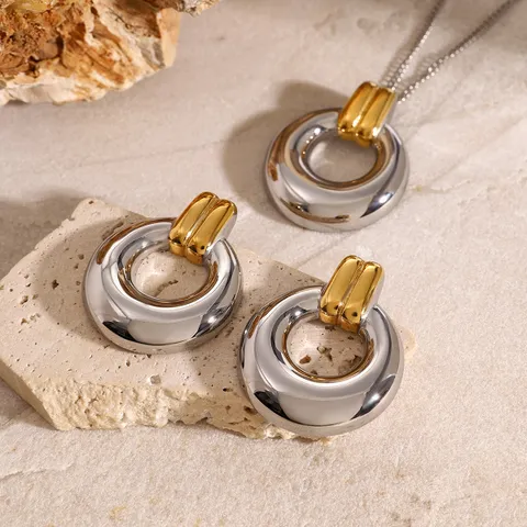 Classic Geometric Set