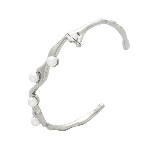 Pearls Bangle