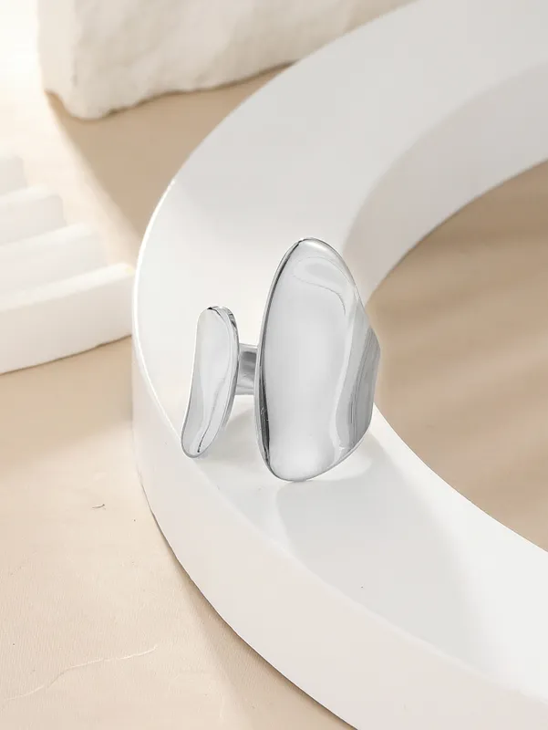 Geometric Open Ring