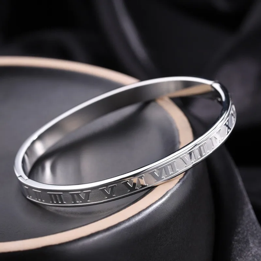Roman bracelet