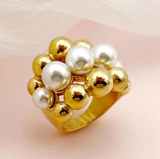 Round Pearl Ring